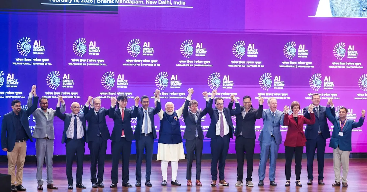 Harder Than AGI — Dario and Sam Stand Side by Side at India AI Summit, But Refuse to Shake Hands